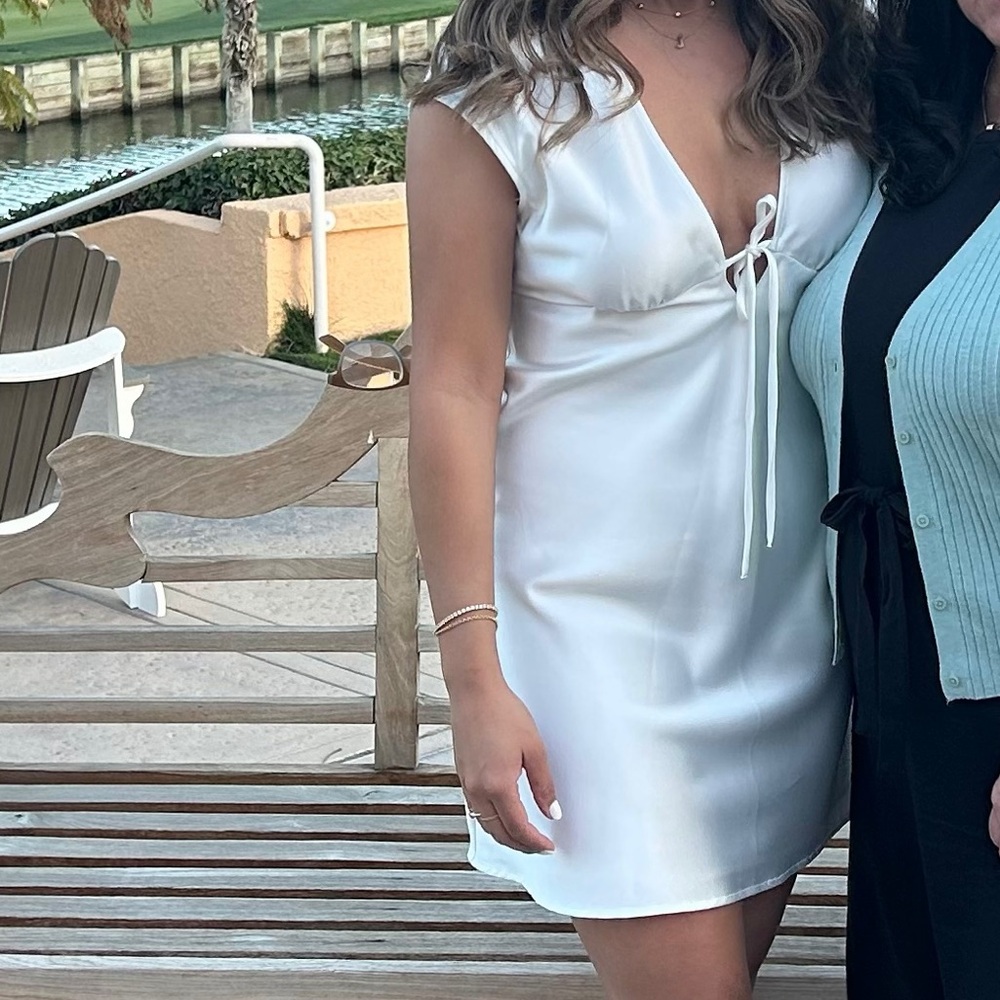 Zara Satin Mini Dress in Ivory White - Picture 4 of 4